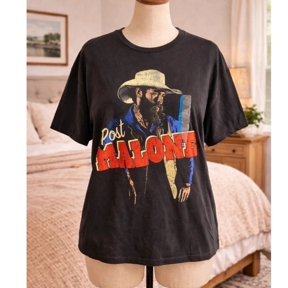 Post Malone Women's Large Graphic Tee Black Western Cowboy Band Shirt Country Mu